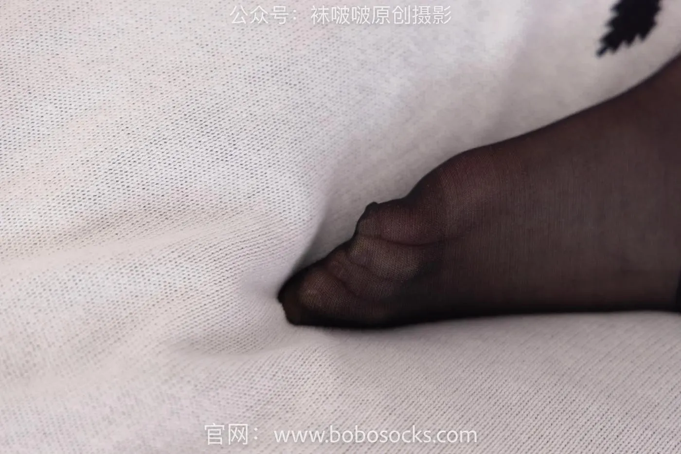 [BoBoSocks袜啵啵]NO.135 小甜豆-高跟鞋、黑丝（脚尖透明款）、裸足 [140P]插图9